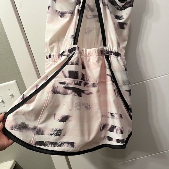 Lululemon Sweaty or Not Runsie Size 6 Pink White Sporty Athleisure - Picture 11 of 16